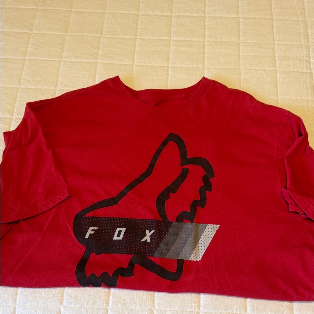 Fox Red Short Sleeve Tee with Graphic
